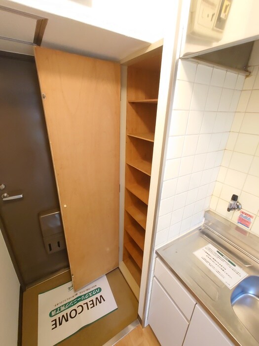 物件内観写真14　(靴箱)