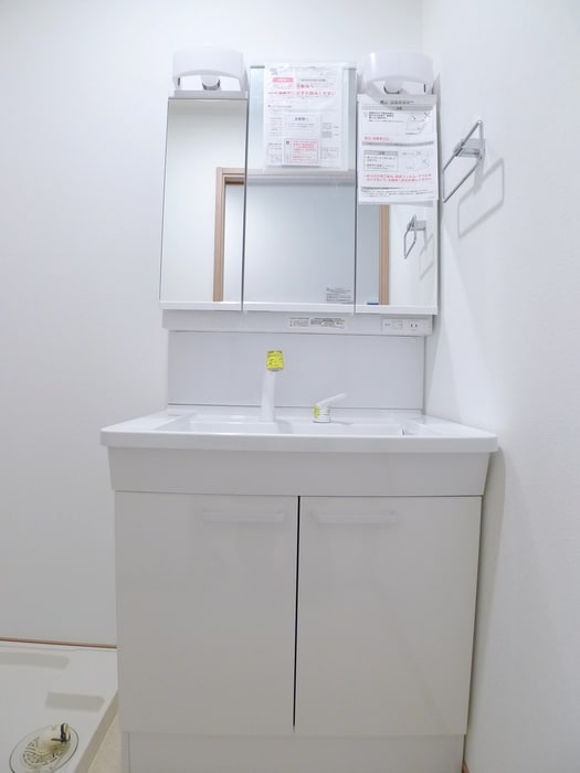 物件内観写真13　(洗面)