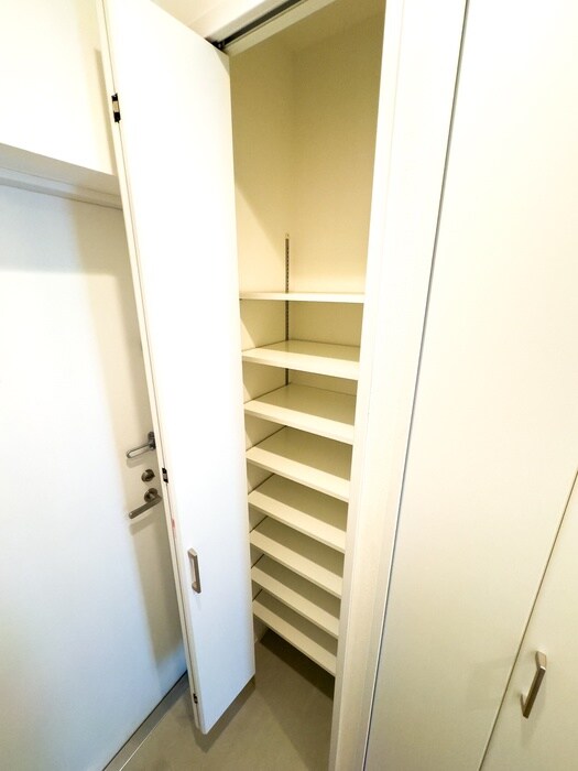 物件内観写真20　(靴箱)