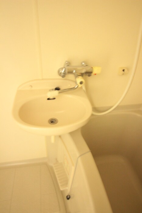 物件内観写真9　(洗面)