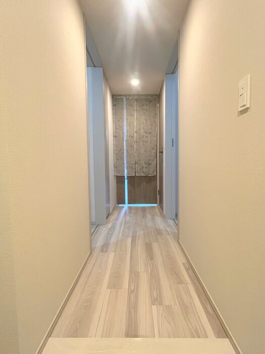 物件内観写真7　(廊下)