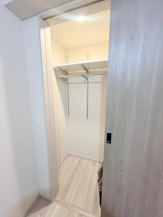 物件内観写真10　(収納)