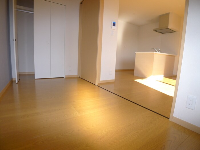 物件内観写真6　(居室)