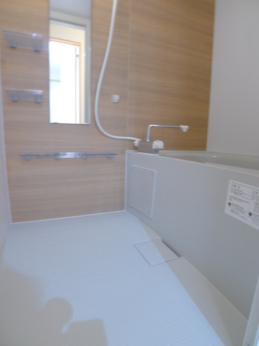 物件内観写真11　(バス／シャワールーム等)