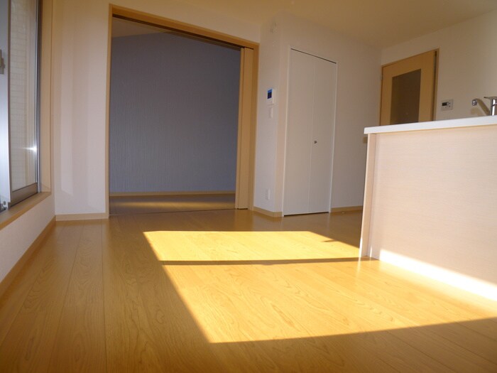 物件内観写真15　(居室)