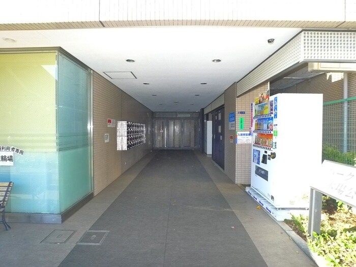 ＬａＳａｎｔｅ木場公園のエントランス部分