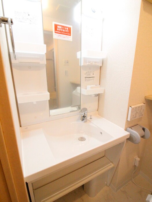 物件内観写真11　(洗面)