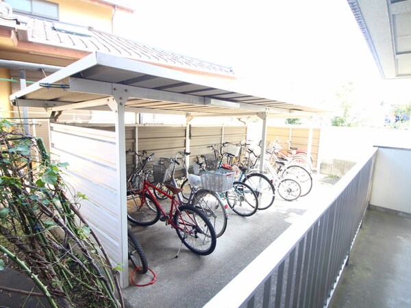 駐輪場