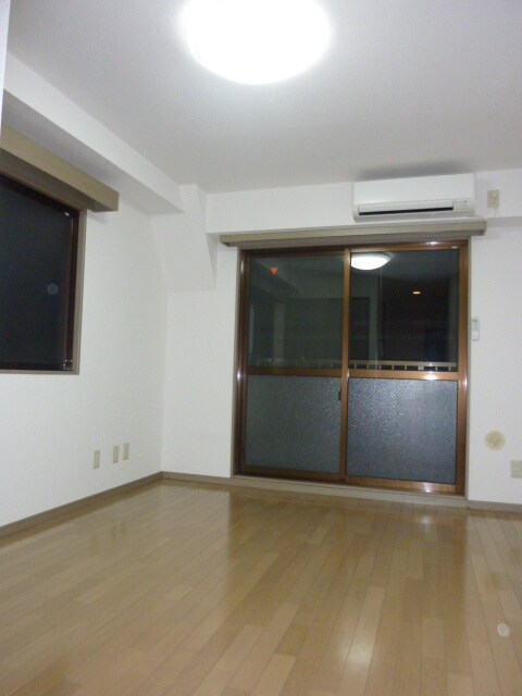 物件内観写真5　(居室)