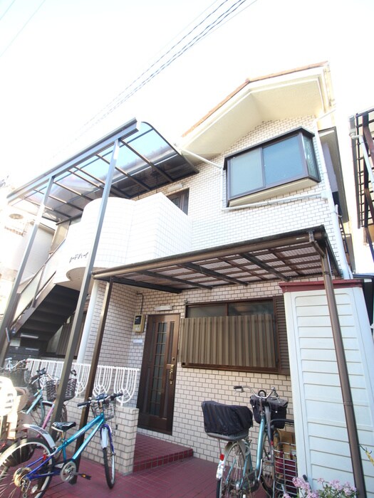 物件外観写真2　(外観写真)