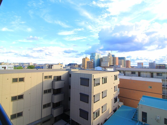 物件内観写真22　(室内からの展望)