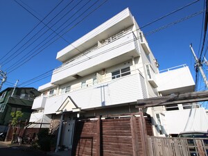 ウィスパ－リングヒル外観写真