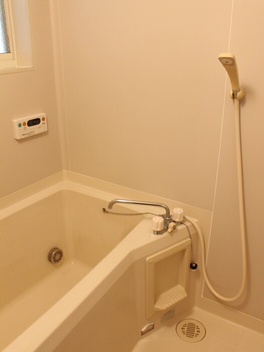物件内観写真9　(バス／シャワールーム等)