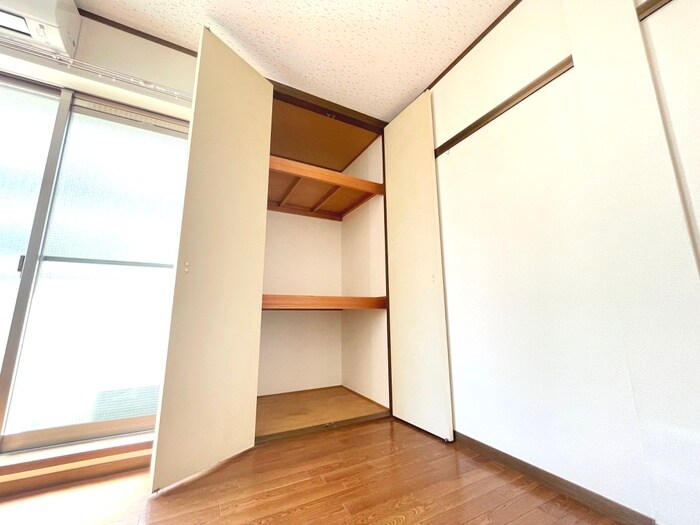物件内観写真11　(収納)