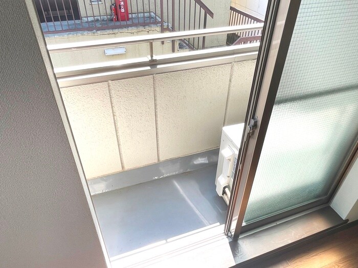 物件内観写真14　(室内からの展望)