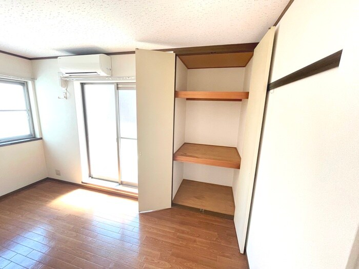 物件内観写真18　(居室)