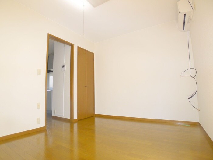 物件内観写真16　(居室)