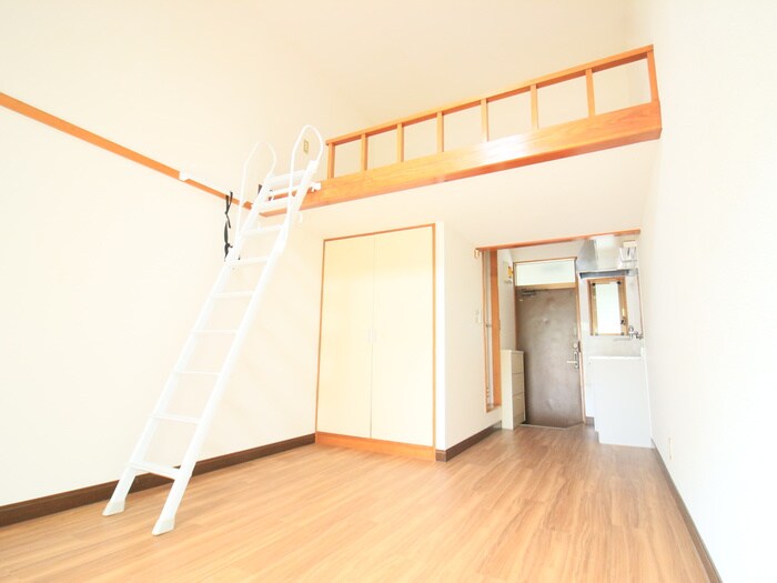 物件内観写真7　(居室)