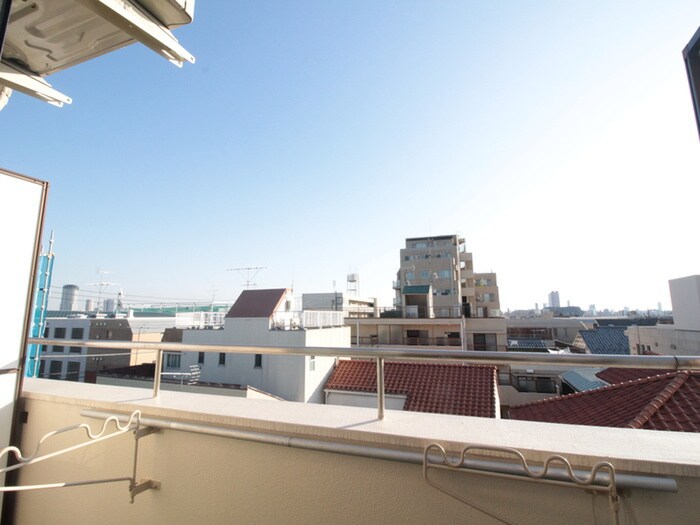 物件内観写真22　(室内からの展望)