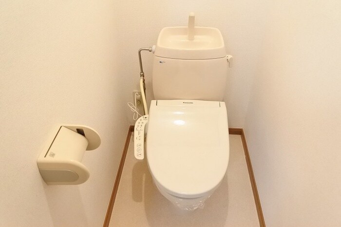 物件内観写真12　(トイレ)