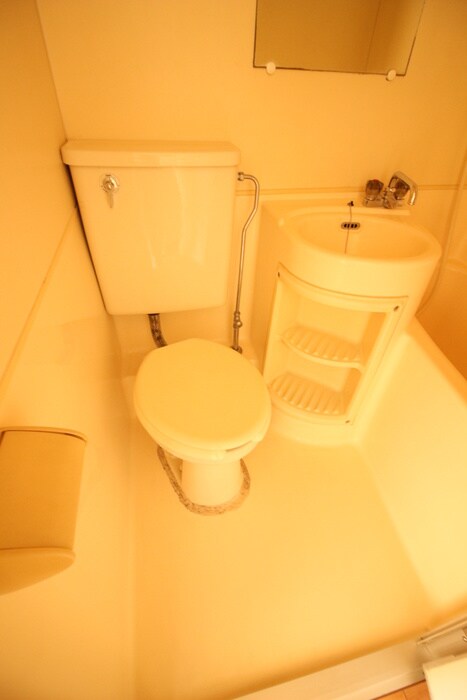 物件内観写真13　(トイレ)