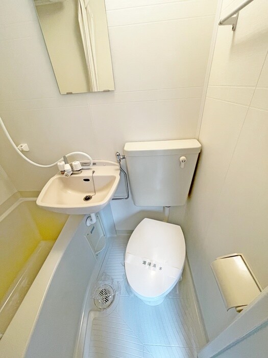 物件内観写真12　(トイレ)