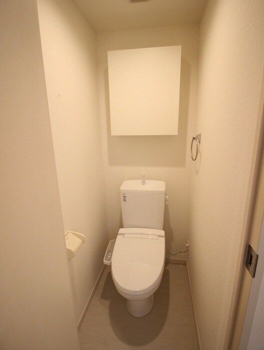 物件内観写真9　(トイレ)