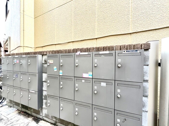 物件外観写真6　(建物設備)