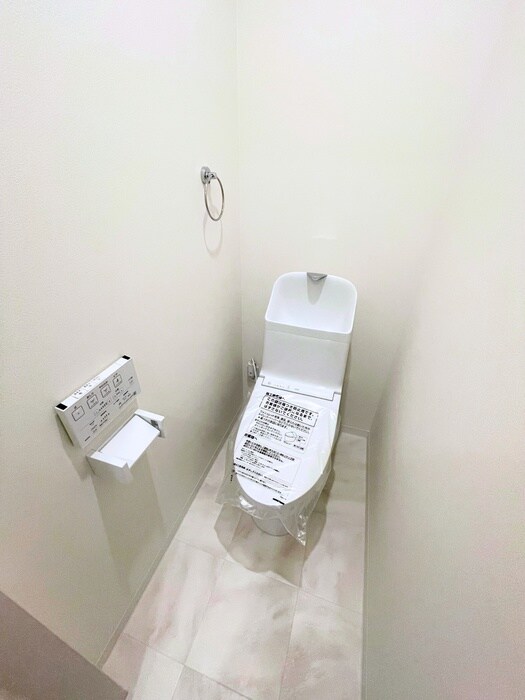 物件内観写真13　(トイレ)