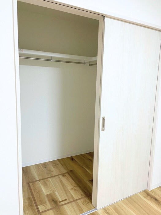 物件内観写真14　(収納)