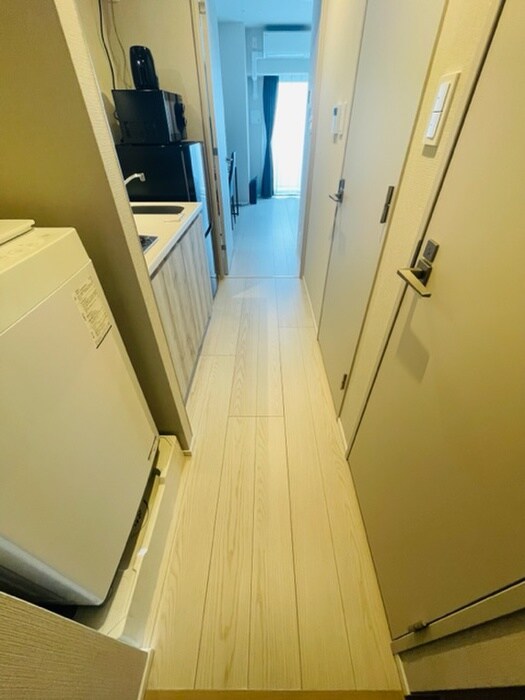 Log板橋区役所前（1103）の廊下