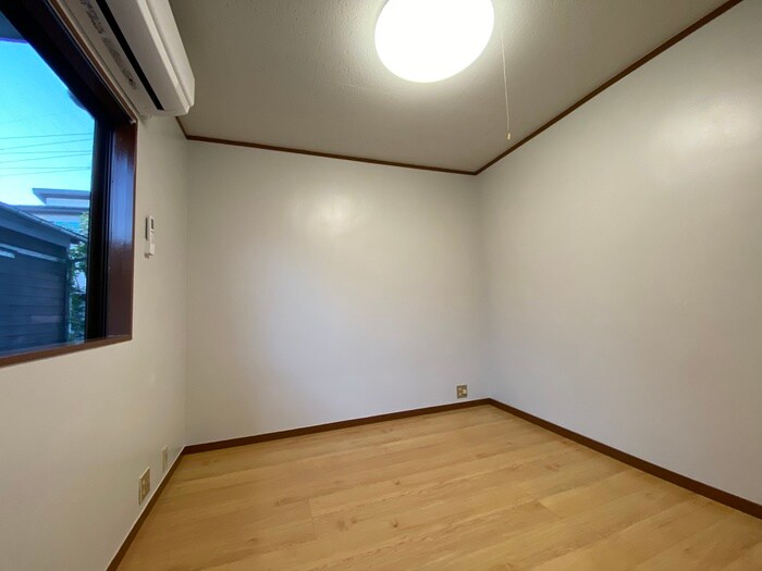 物件内観写真7　(居室)