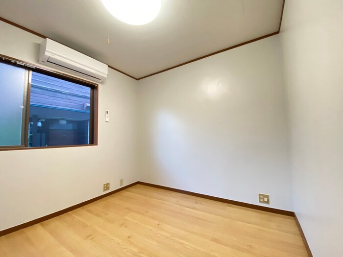 物件内観写真18　(居室)