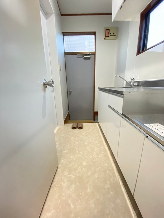 物件内観写真20　(廊下)