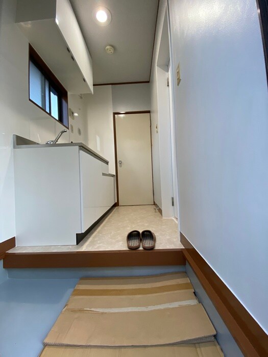 物件内観写真21　(玄関)