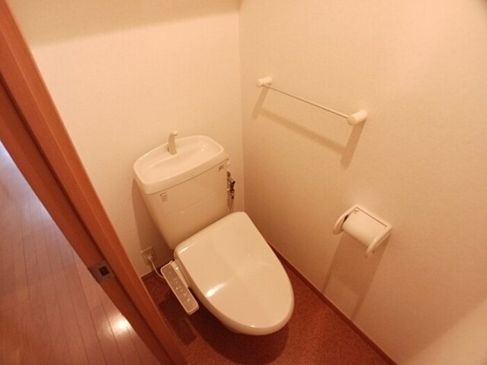 物件内観写真13　(トイレ)