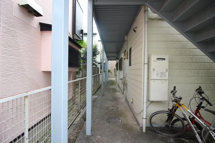 野川ハイツのエントランス部分