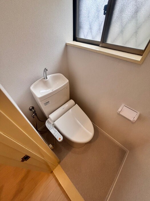 物件内観写真15　(トイレ)