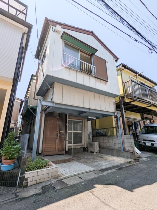 物件外観写真1　(外観写真)