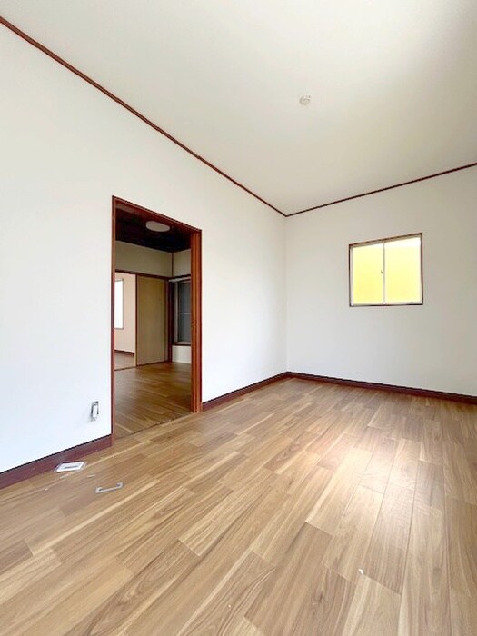 物件内観写真5　(内観写真)