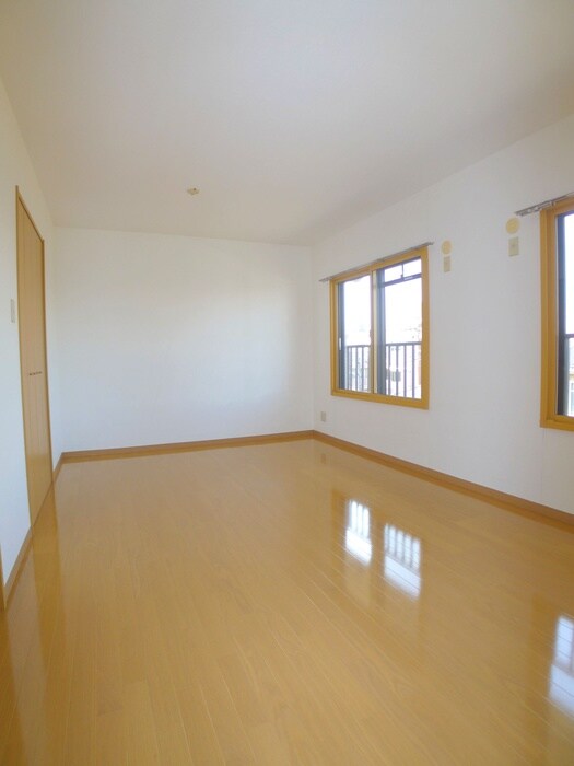 物件内観写真11　(居室)