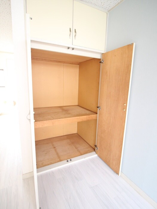 物件内観写真11　(収納)