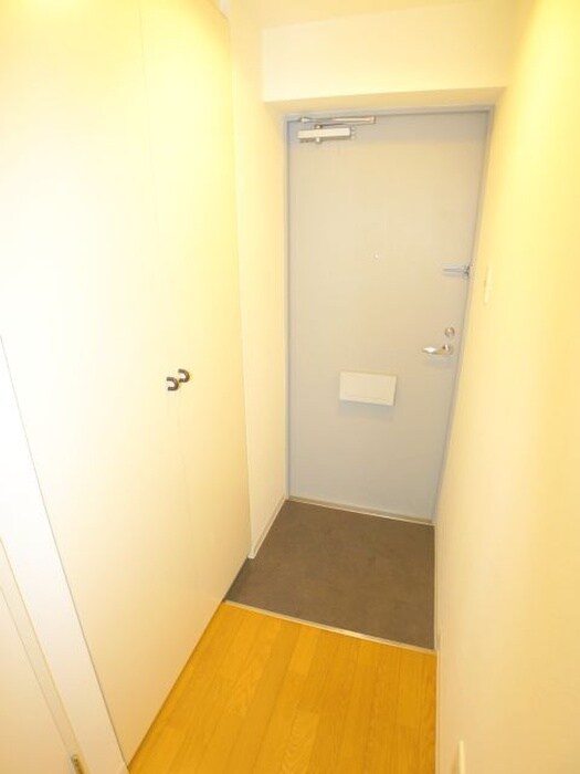 物件内観写真20　(玄関)