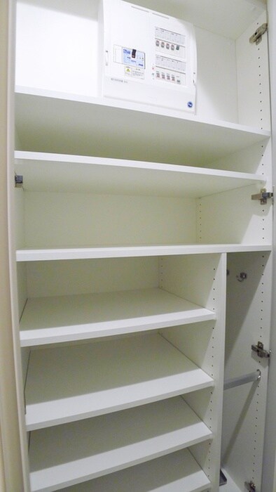 物件内観写真17　(靴箱)