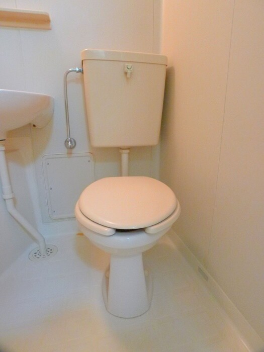 物件内観写真12　(トイレ)