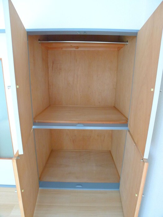 物件内観写真13　(収納)