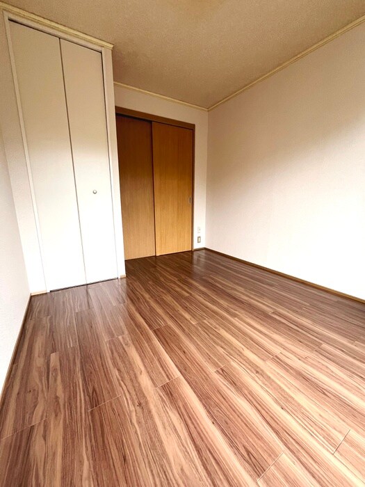 物件内観写真6　(居室)