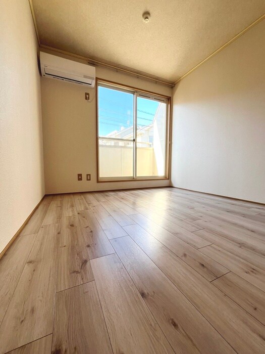 レイクアベニュ－大岡山の居室