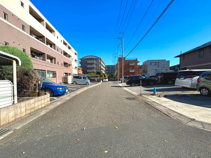 物件外観写真6　(周辺環境)