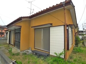 平川貸家１号外観写真